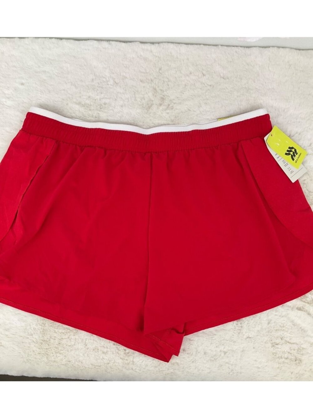 All In Motion Size XXL Women's High Rise Woven Perforated 3" Inseam Shorts, Red - Picture 2 of 8